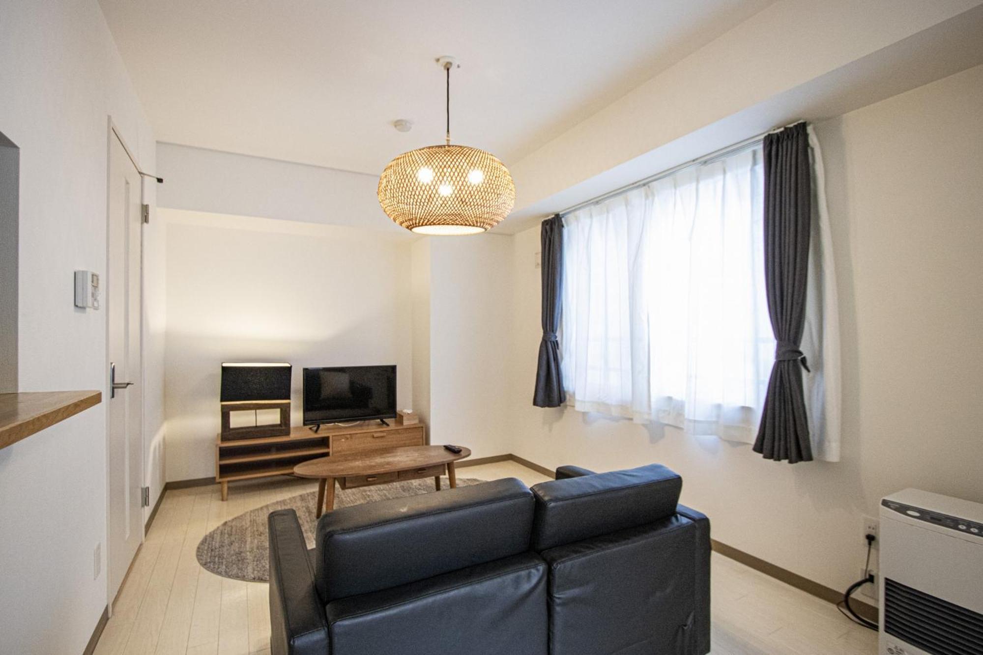 Tsubaki Garden Apartment Sapporo Exterior photo
